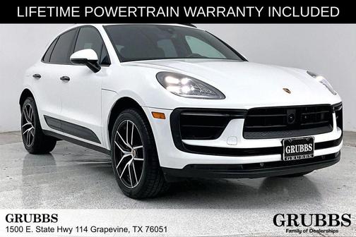 White 2024 Porsche Macan Base