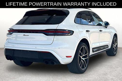 White 2024 Porsche Macan Base