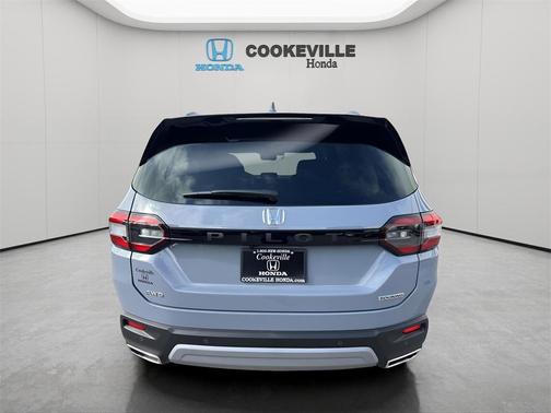 2025 Honda Pilot Touring 8-Passenger