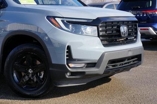 2023 Honda Ridgeline Black