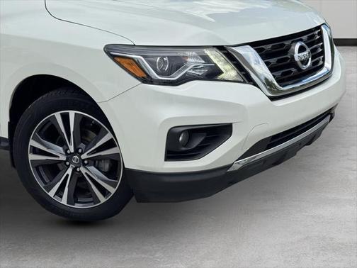 2018 Nissan Pathfinder Platinum