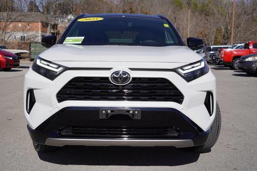 2025 Toyota RAV4 Hybrid SE