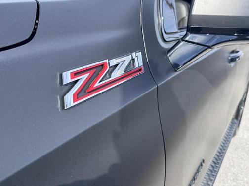2023 Chevrolet Suburban 4WD Z71