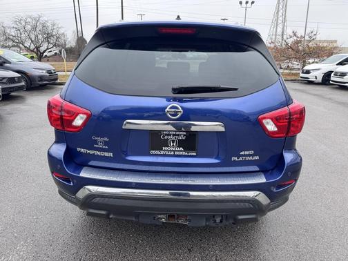 2017 Nissan Pathfinder Platinum