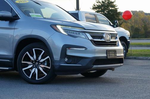 2020 Honda Pilot Touring 8-Passenger
