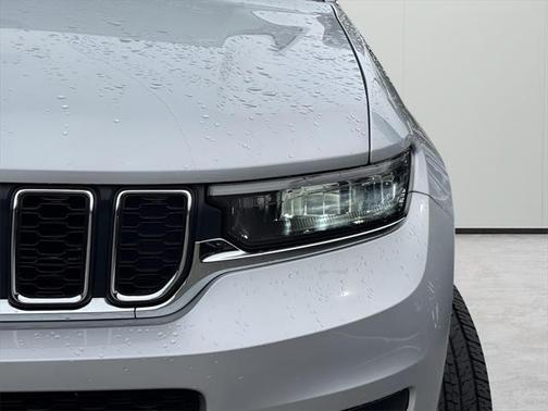 2021 Jeep Grand Cherokee L Laredo