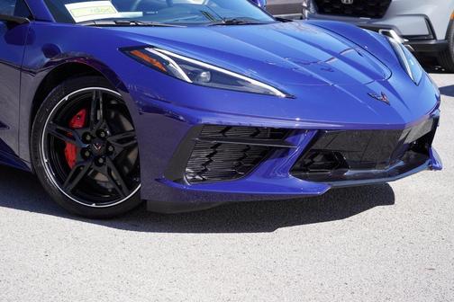 2025 Chevrolet Corvette Stingray w/1LT