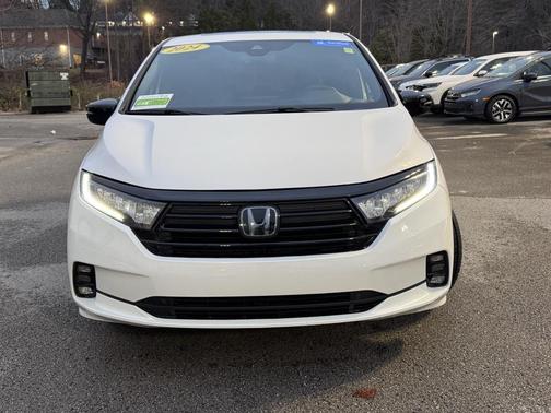 2024 Honda Odyssey Sport