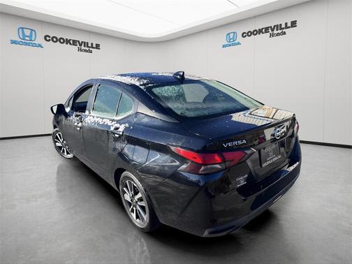 2021 Nissan Versa 1.6 SV