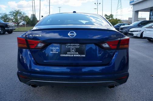 2022 Nissan Altima SR FWD
