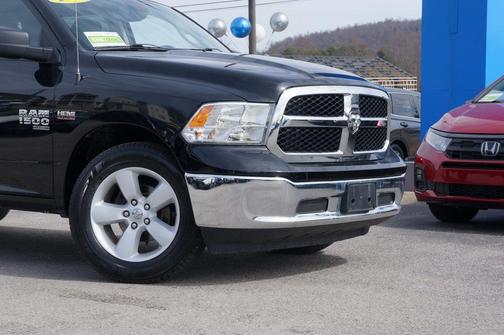 2023 RAM 1500 Classic SLT