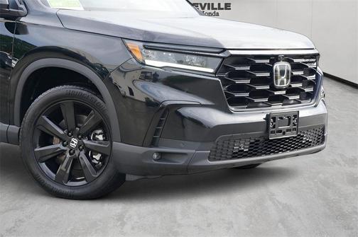 2025 Honda Pilot Black Edition