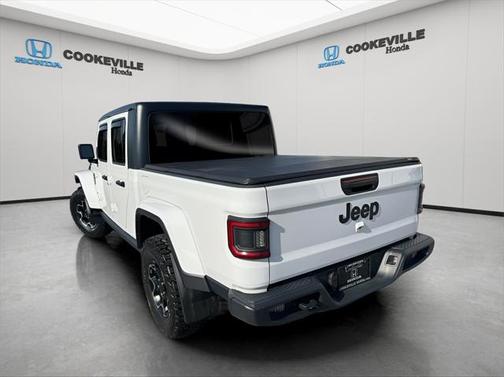 2021 Jeep Gladiator Willys 4x4