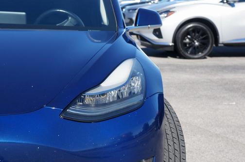 2018 Tesla Model 3 Performance