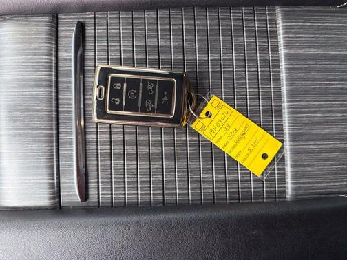 Silver Zynith 2024 Jeep Wagoneer Series II 4x4