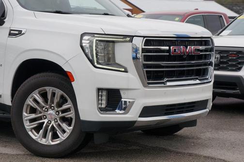 2022 GMC Yukon XL SLT