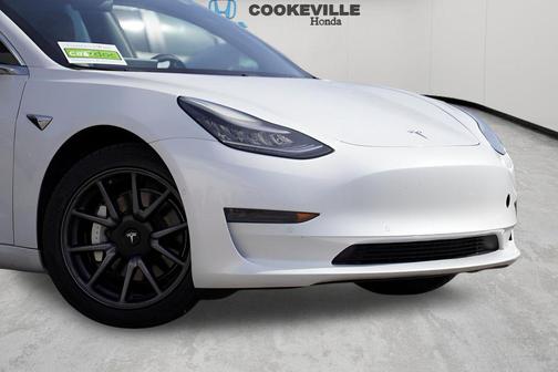 Pearl White Multi-Coat 2020 Tesla Model 3 Standard Range