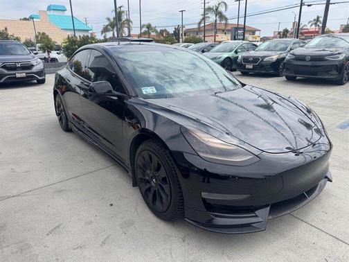 Solid Black 2019 Tesla Model 3 Standard Range Plus