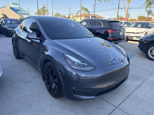 2022 Tesla Model Y Performance Dual Motor All-Wheel Drive