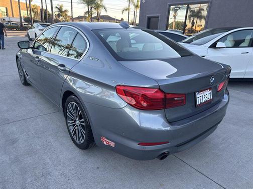 2018 BMW 530e iPerformance