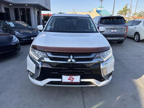 2018 Mitsubishi Outlander PHEV SEL
