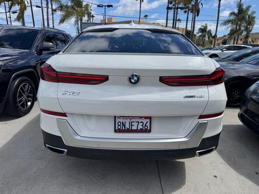 Mineral White Metallic 2020 BMW X6 sDrive40i