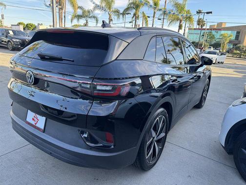 2023 Volkswagen ID.4 S