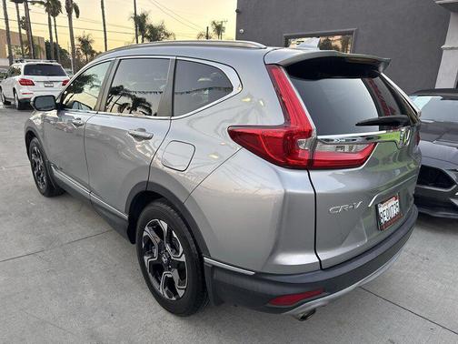 2018 Honda CR-V Touring