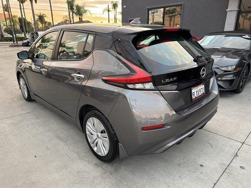 2024 Nissan Leaf S