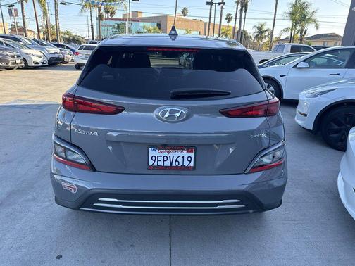 2023 Hyundai KONA EV SEL