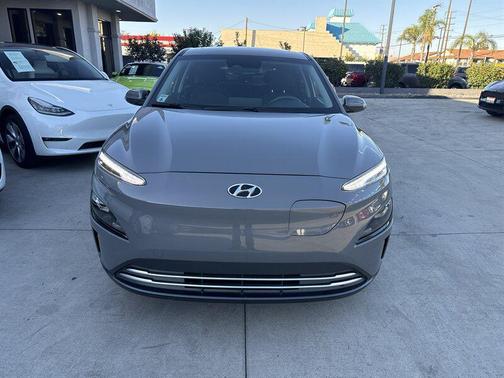 2023 Hyundai KONA EV SEL
