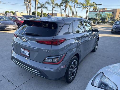 2023 Hyundai KONA EV SEL