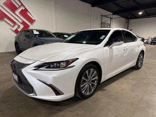 2020 Lexus ES 350 Base