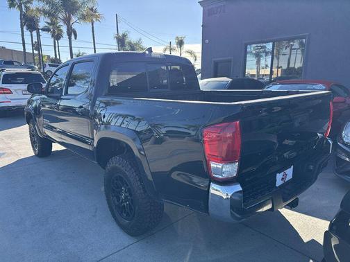 2017 Toyota Tacoma SR5