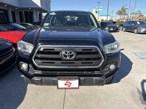 2017 Toyota Tacoma SR5