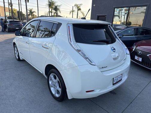 2012 Nissan Leaf SL