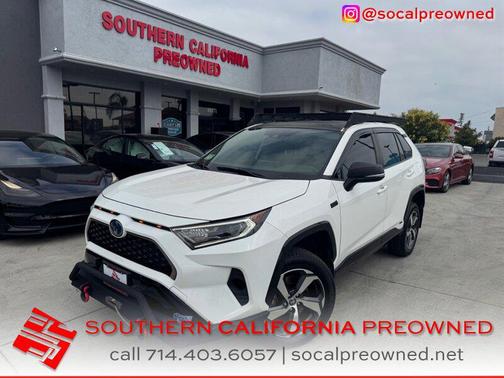 Super White 2021 Toyota RAV4 Prime SE