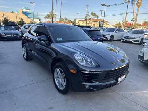 2018 Porsche Macan 