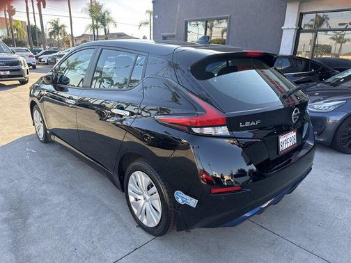 2022 Nissan Leaf S 40 kWh