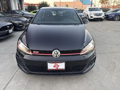 2019 Volkswagen Golf GTI 2.0T S 4-Door
