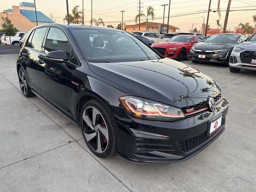 2019 Volkswagen Golf GTI 2.0T S 4-Door