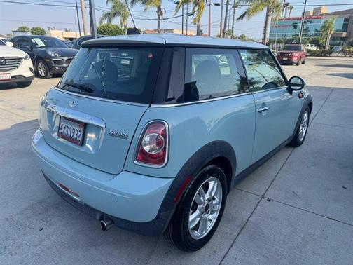 Blue 2013 MINI Hardtop Cooper