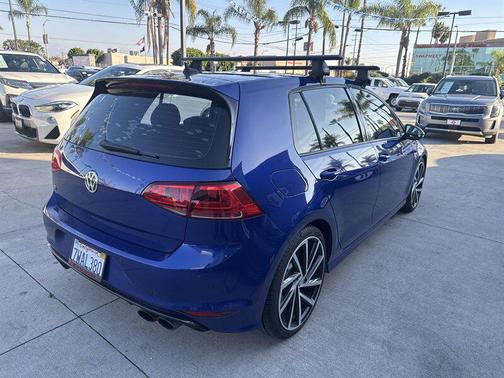 2017 Volkswagen Golf R 2.0T DSG
