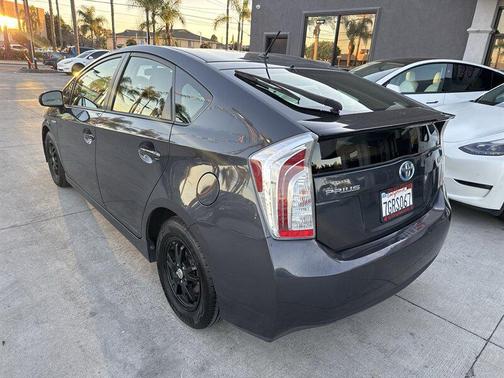 2014 Toyota Prius Three