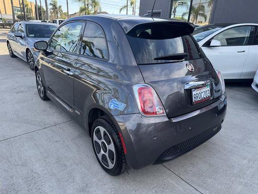 2019 FIAT 500e 