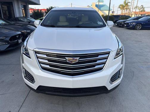 2019 Cadillac XT5 Base