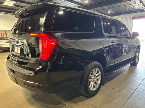 2021 GMC Yukon XL SLT