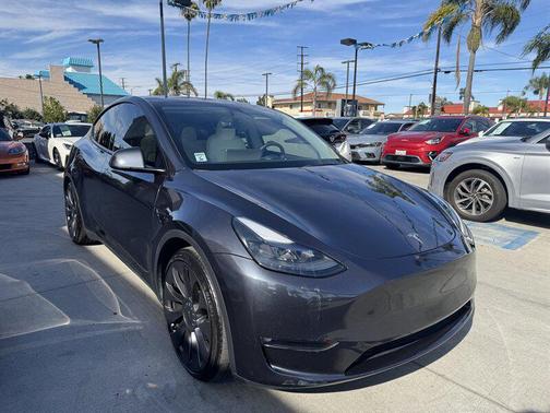 Stealth Grey 2024 Tesla Model Y Performance Dual Motor All-Wheel Drive