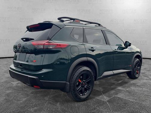 Obsidian Green 2026 Nissan Rogue Rock Creek