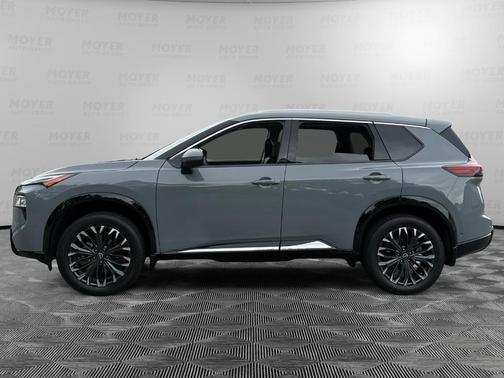 Boulder Gray Metallic 2024 Nissan Rogue Platinum